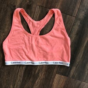 Calvin Klein - Women's Racerback Bra